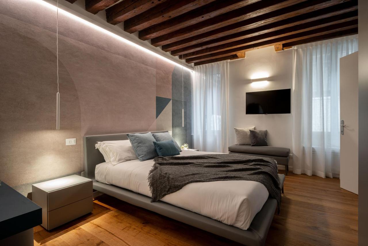 Sant'Angelo Apartment By Wonderful Italy Veneza Exterior foto