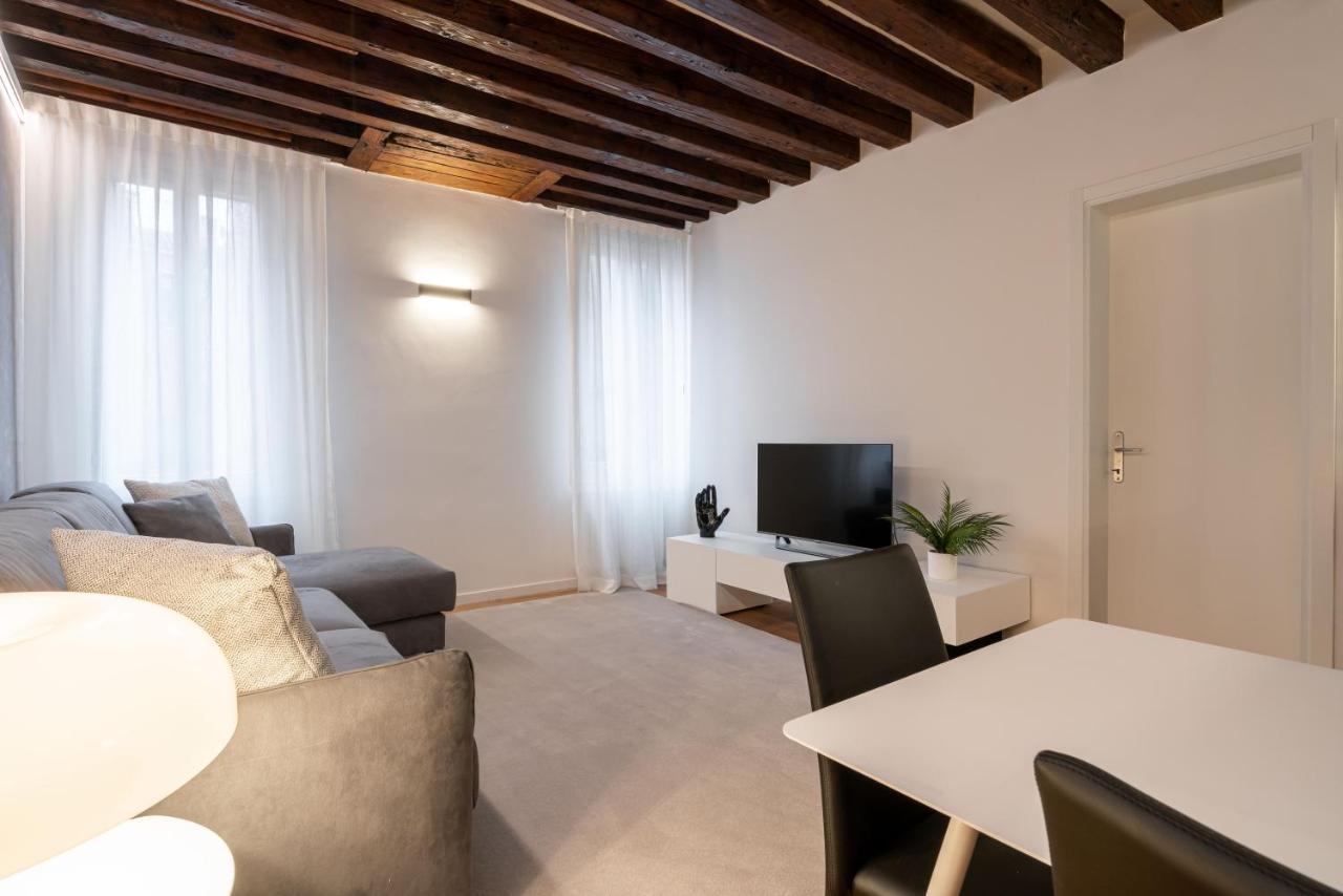 Sant'Angelo Apartment By Wonderful Italy Veneza Exterior foto